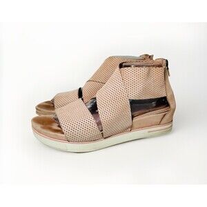 EILEEN FISHER Wedge Desert Rose Sandals Pink Nude Platform Sandals Women 9.5